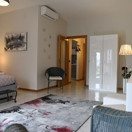 B&B La Dimora Di Iside Benevento Luaran gambar